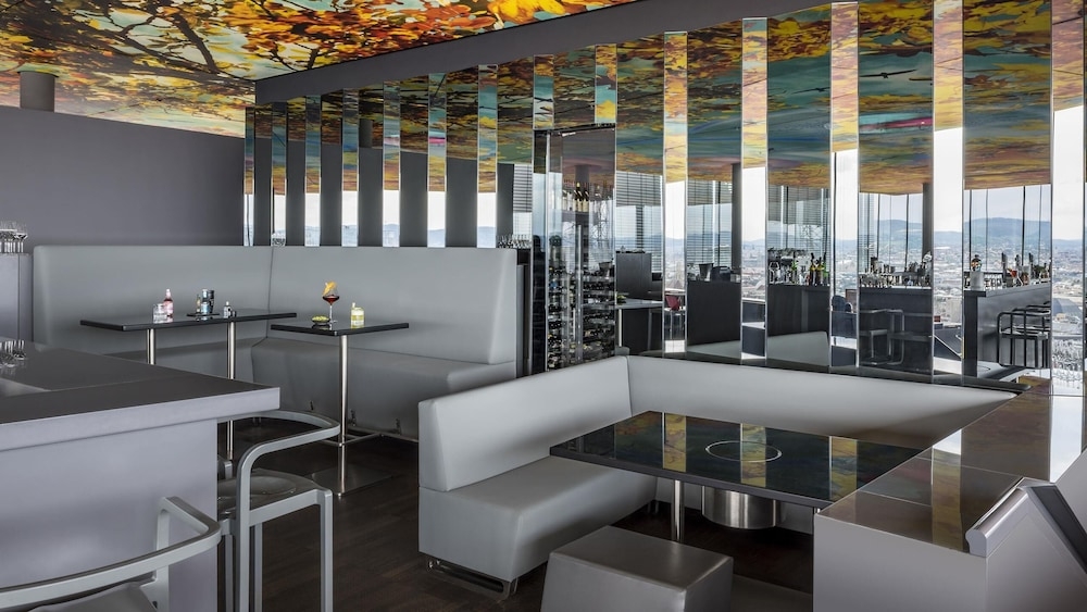 바(숙박 시설 내)