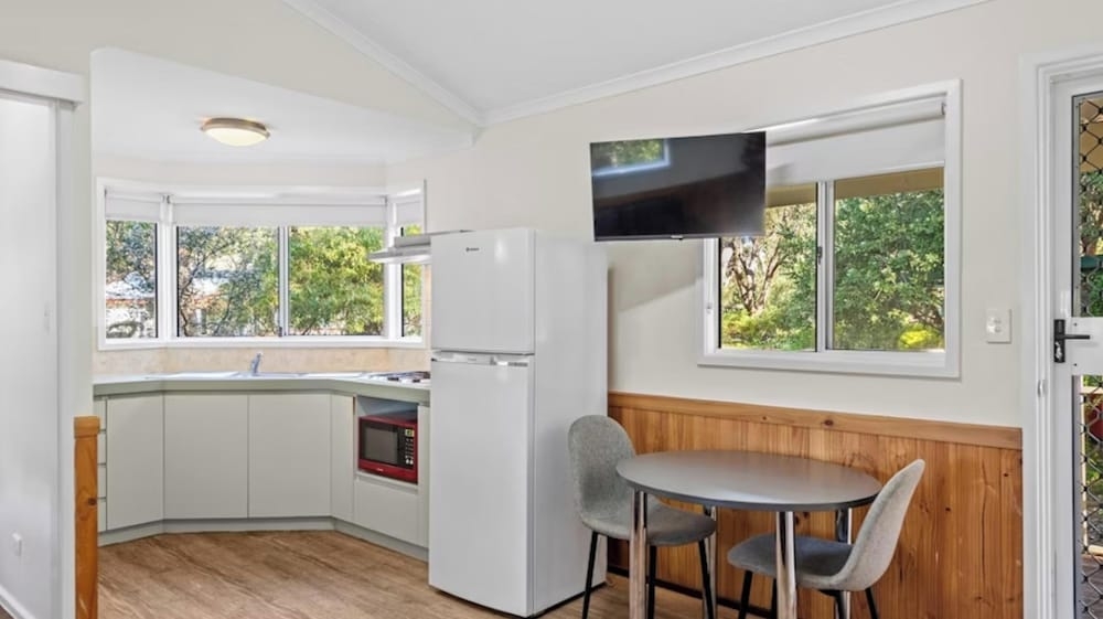 객실 내 식사 공간