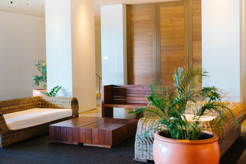 로비 좌석 공간