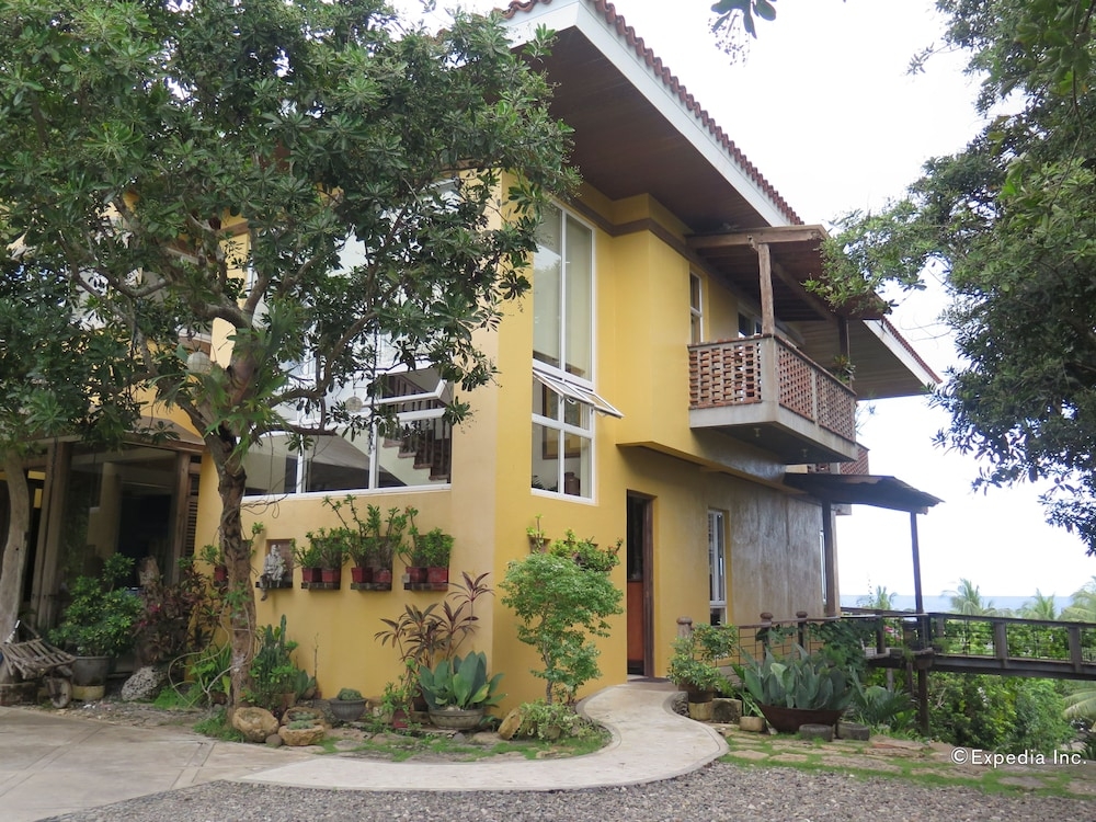 숙박 시설 정면