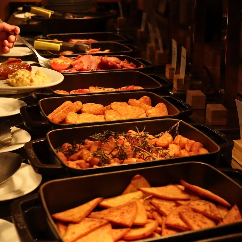 뷔페 아침 식사