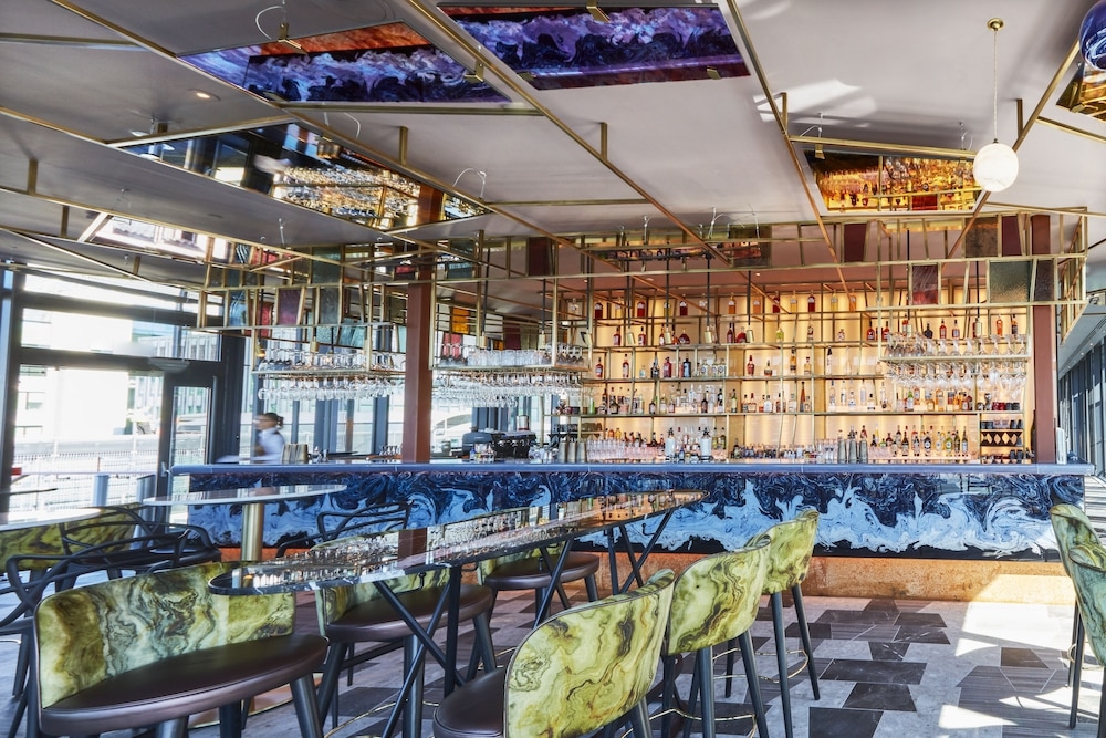 바(숙박 시설 내)