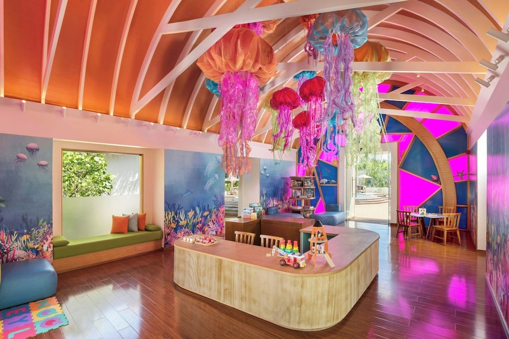 숙박 시설 내 편의 시설/서비스