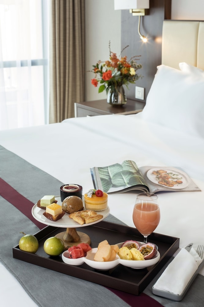 룸서비스 - 식사