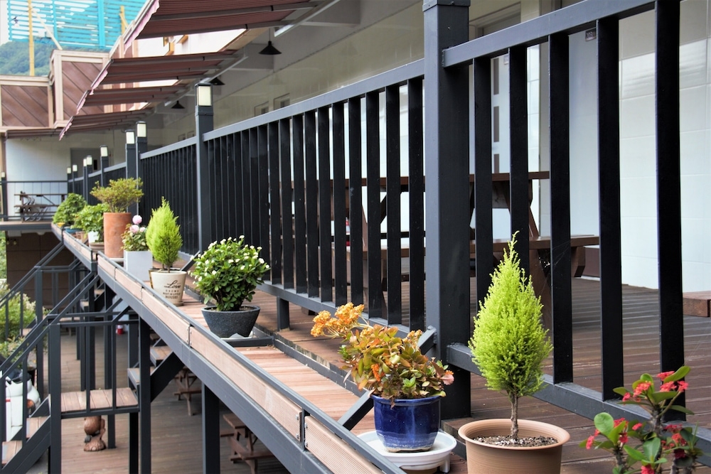 숙박 시설 정면