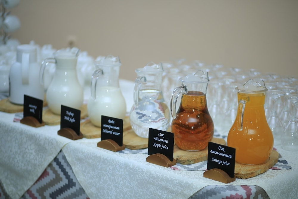 뷔페 아침 식사