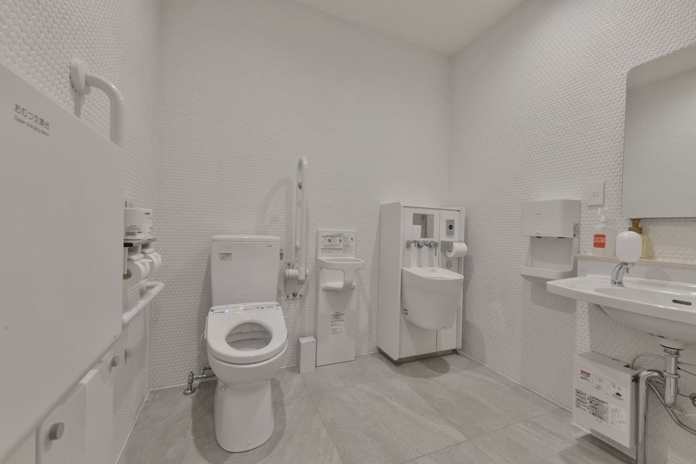 숙박 시설 내 편의 시설/서비스