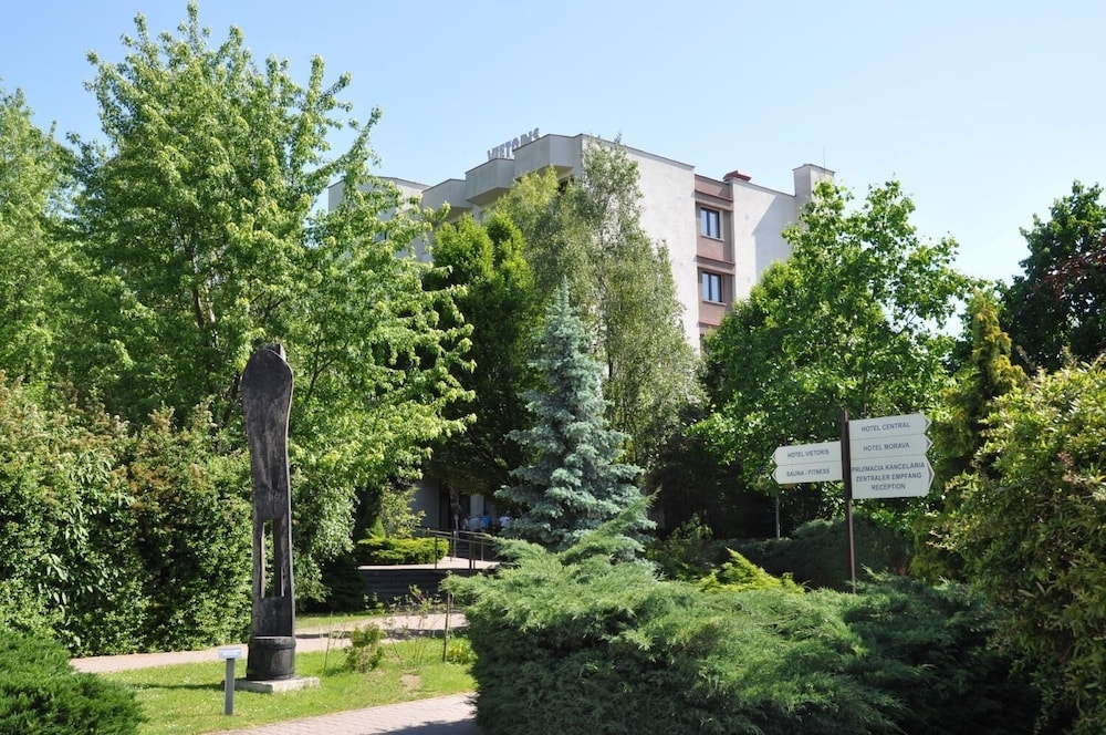 숙박 시설 구내