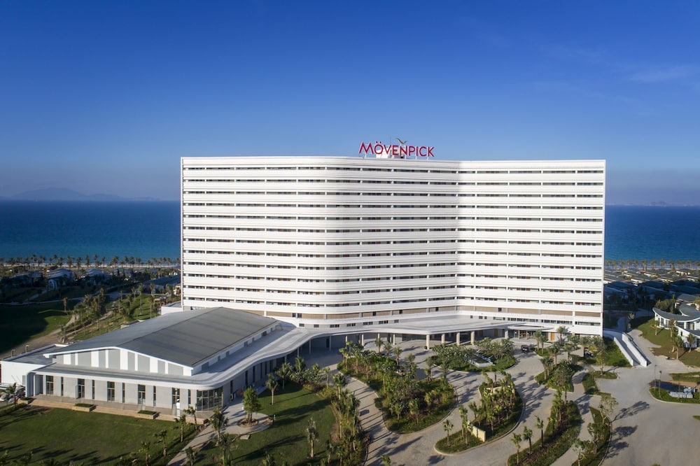 숙박 시설 정면