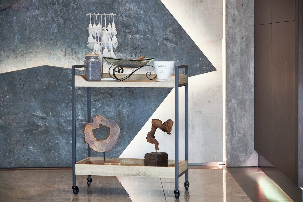 숙박 시설 내 편의 시설/서비스