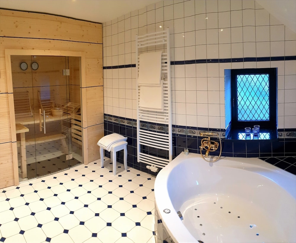 욕실 편의 시설