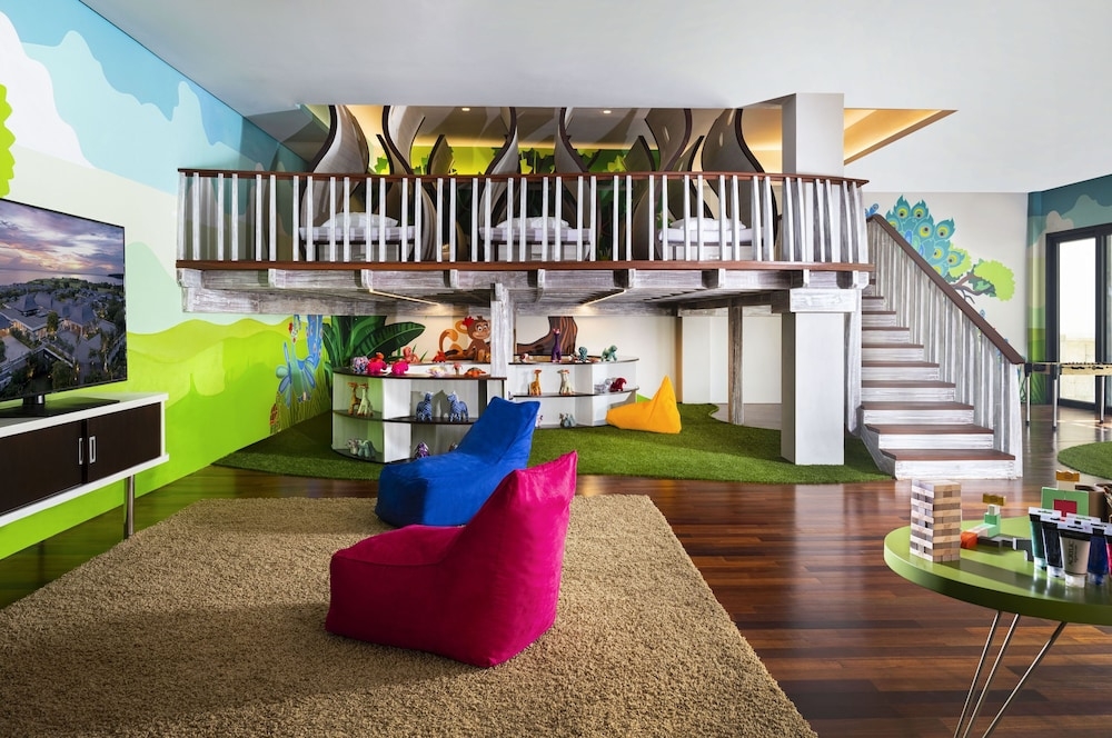 어린이 놀이 공간 - 실내