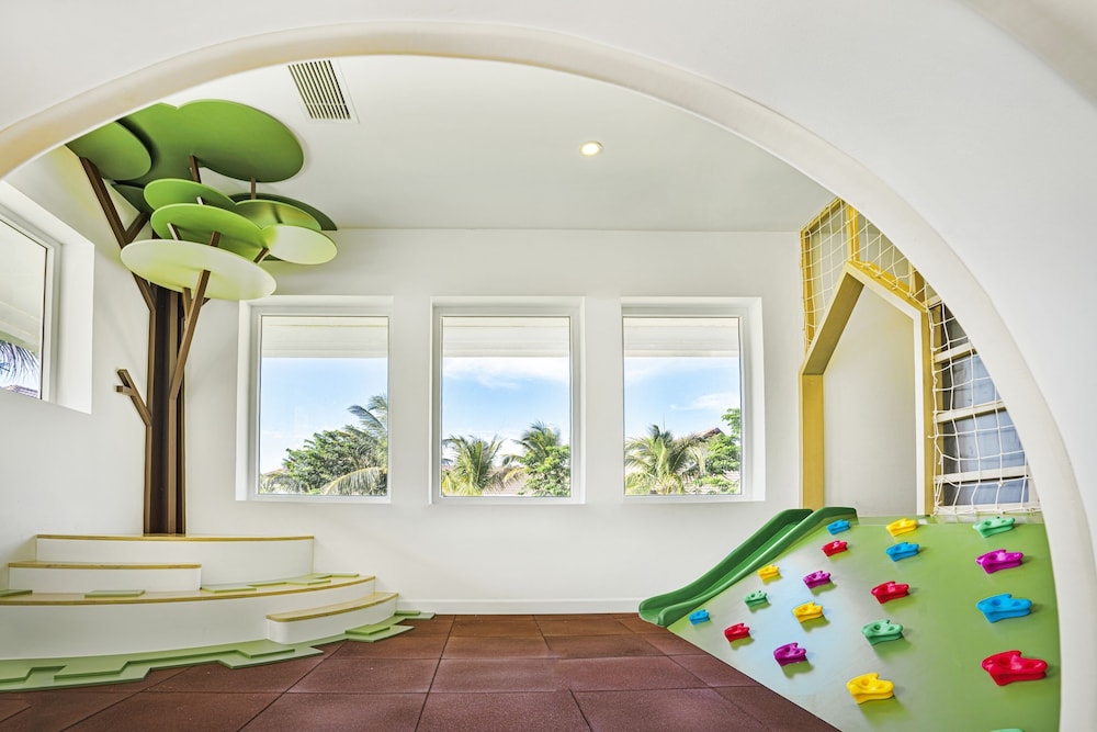 어린이 놀이 공간 - 실내