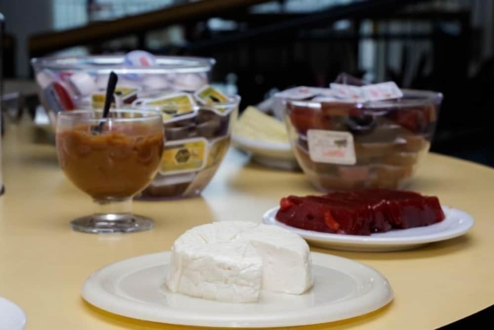 뷔페 아침 식사