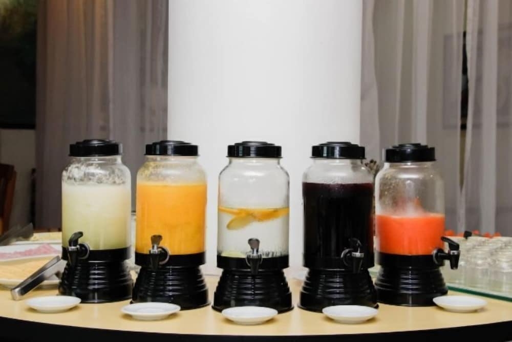 뷔페 아침 식사