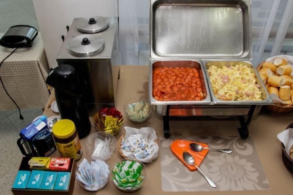 뷔페 아침 식사