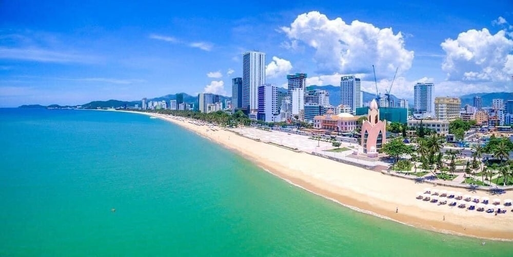 숙박 시설 정면