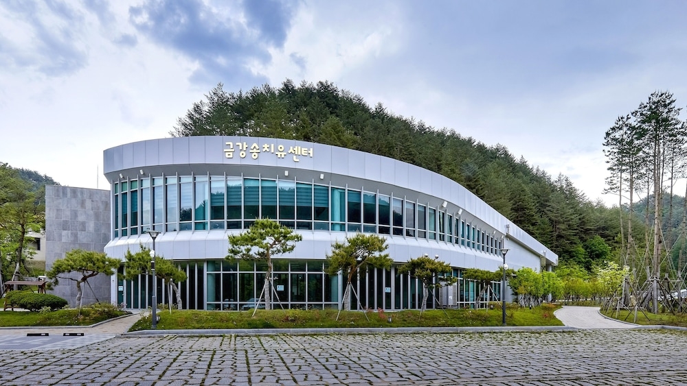 숙박 시설 정면