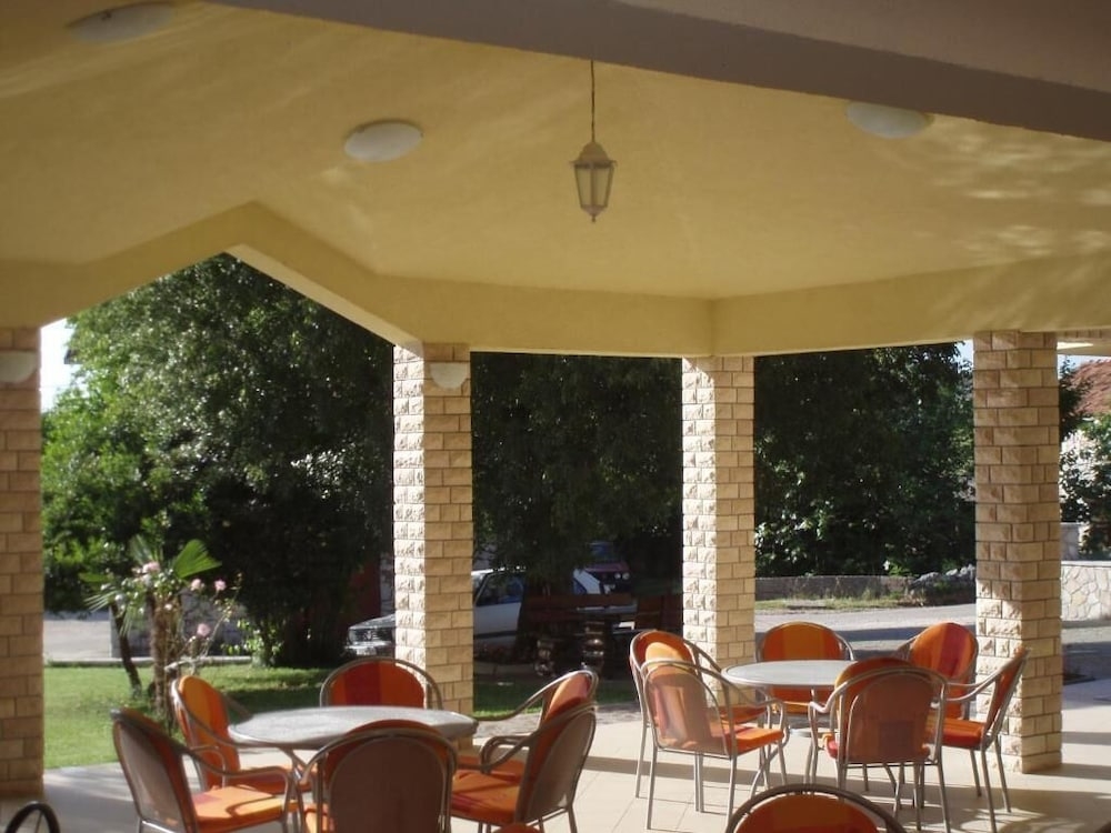 바(숙박 시설 내)