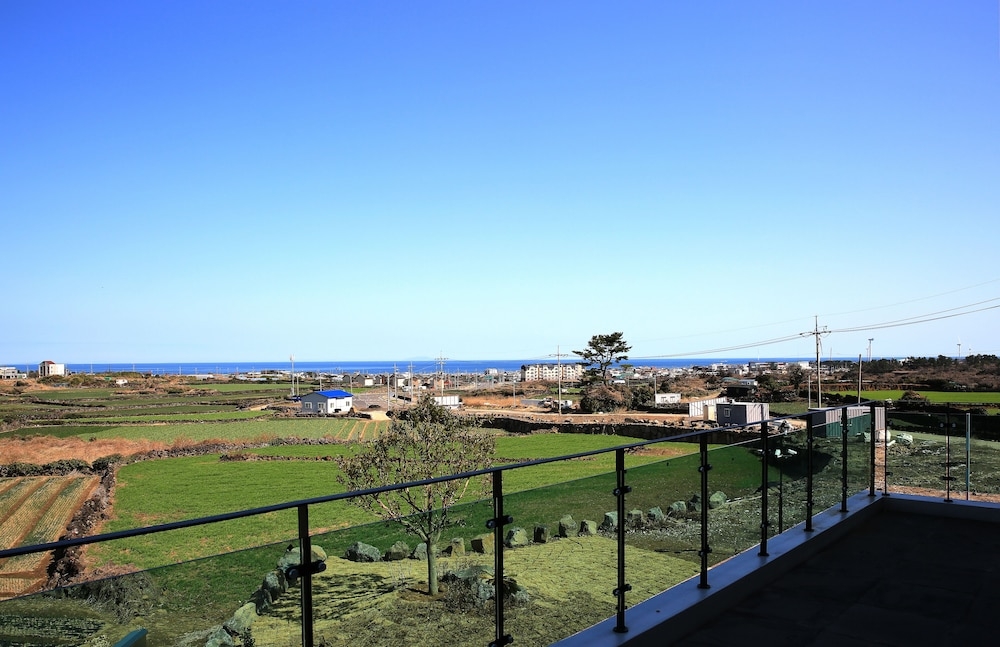 숙박 시설의 전망