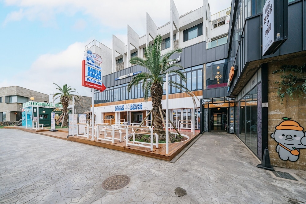 숙박 시설 정면