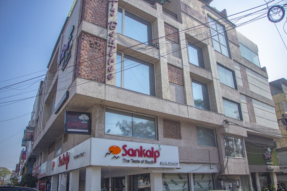 숙박 시설 정면