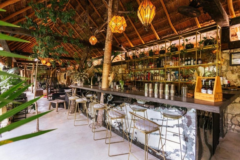 바(숙박 시설 내)