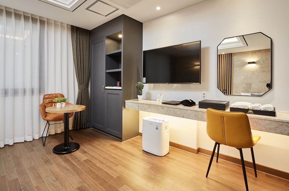 객실 내 편의 시설/서비스