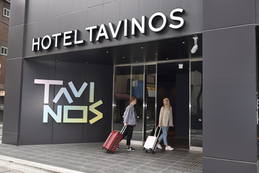 숙박 시설 입구