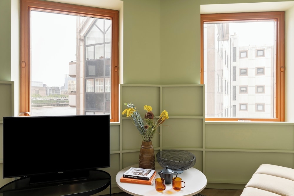 로크 앳 브로큰 와프