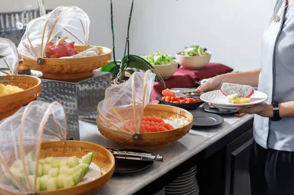 뷔페 아침 식사