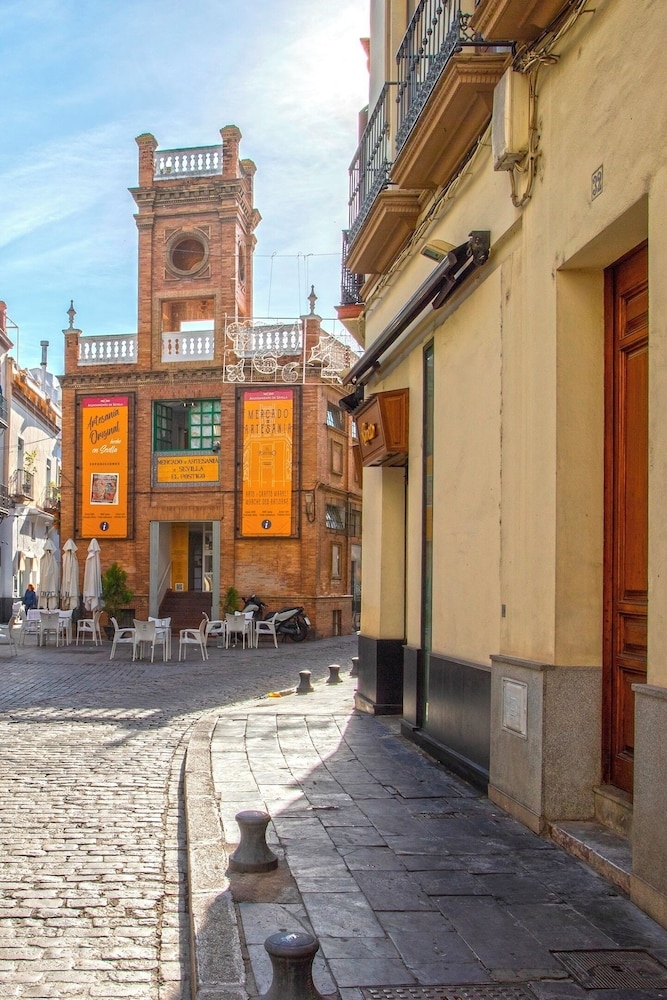 숙박 시설 정면