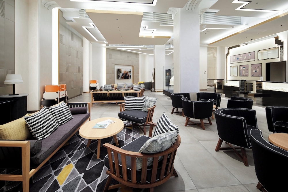 로비 좌석 공간