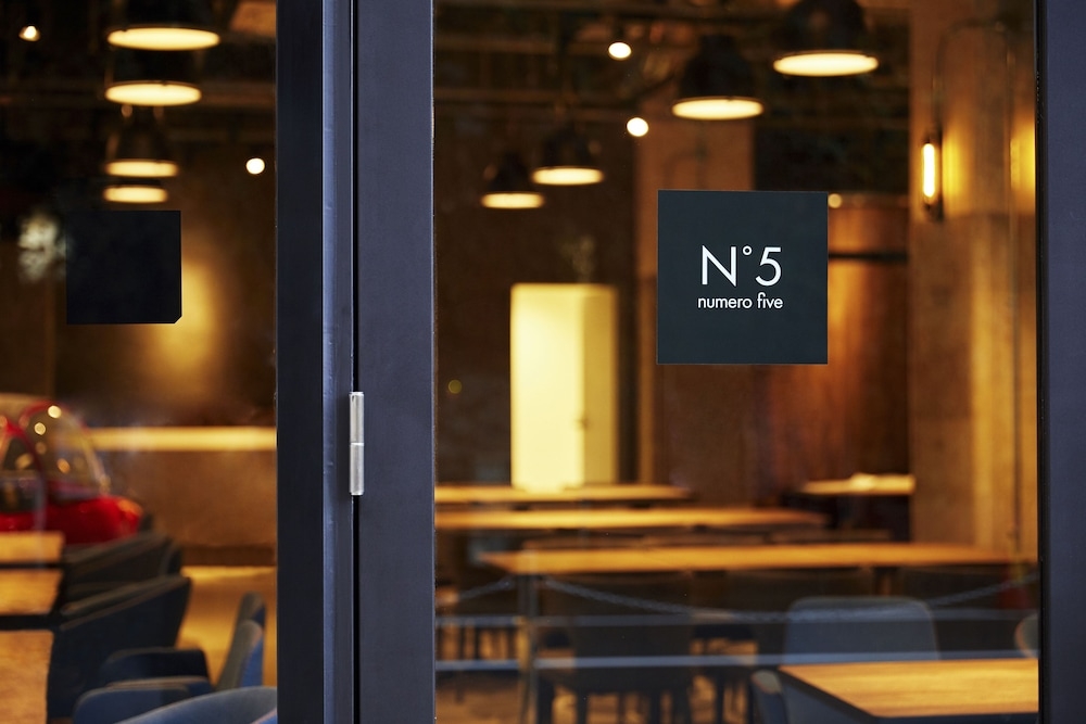 바(숙박 시설 내)