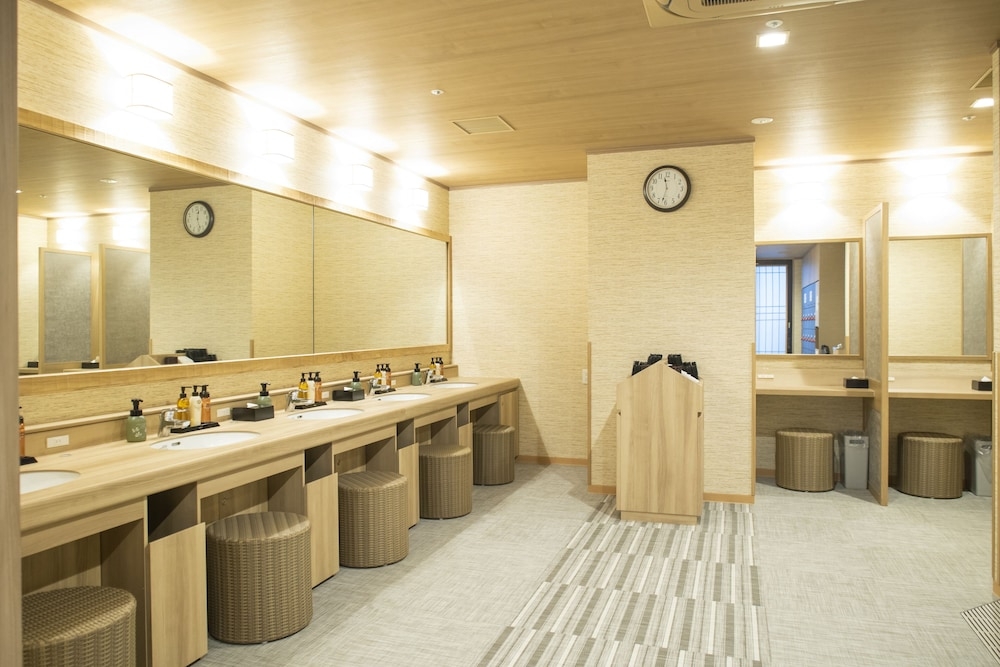 숙박 시설 내 편의 시설/서비스