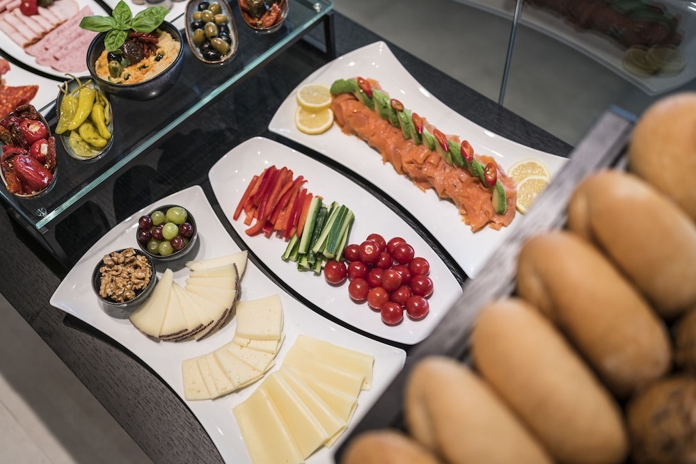 뷔페 아침 식사