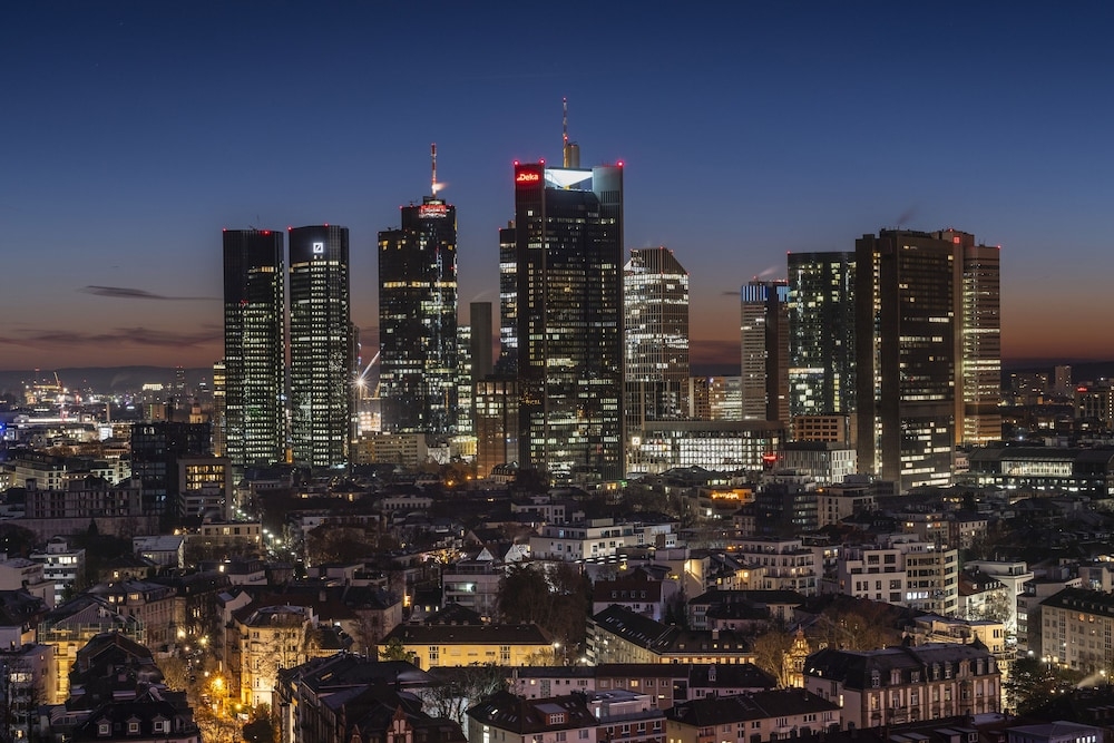 숙박 시설에서 보는 시내 전망