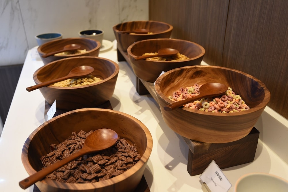 뷔페 아침 식사