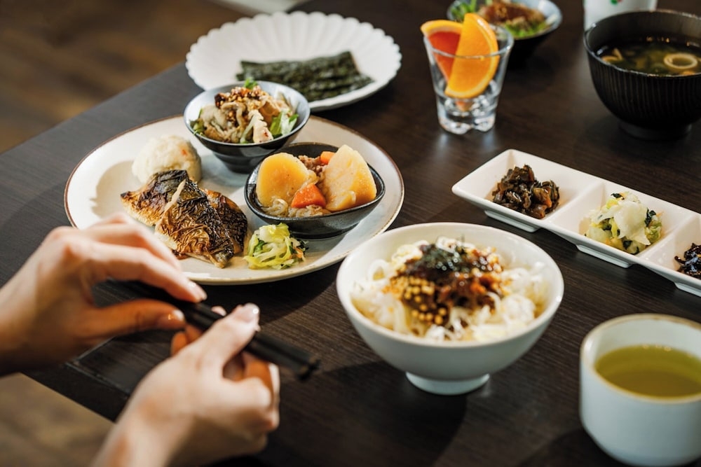 뷔페 아침 식사