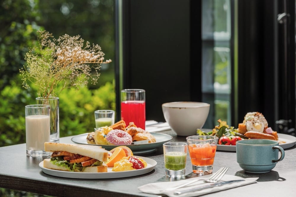 뷔페 아침 식사