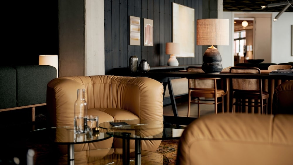 로비 좌석 공간