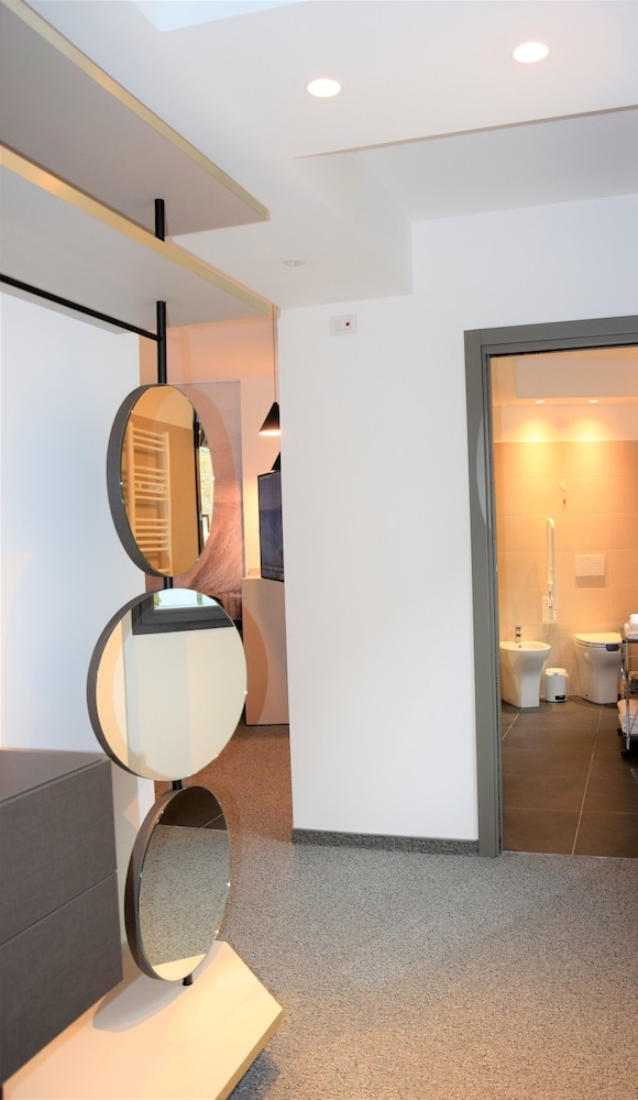 객실 내 편의 시설/서비스