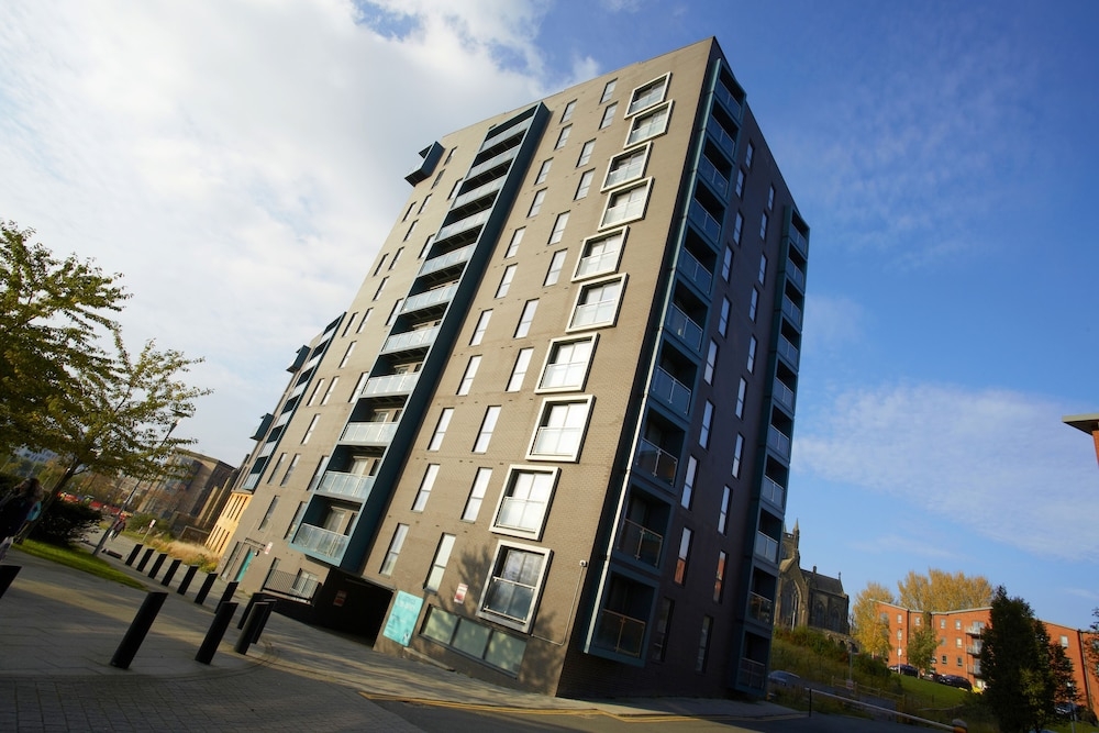 숙박 시설 정면