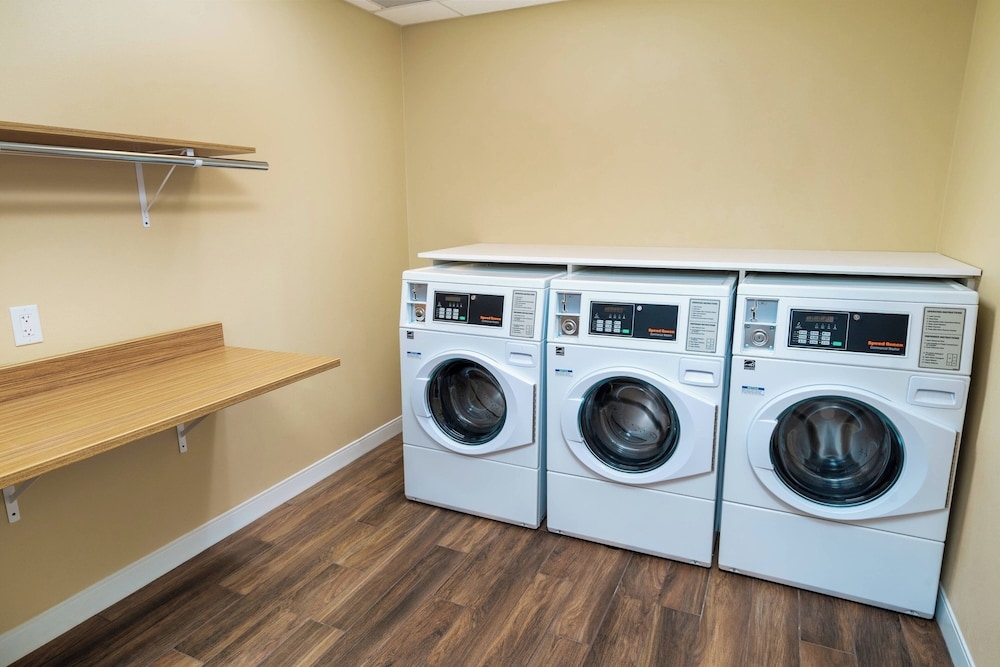 숙박 시설 내 편의 시설/서비스