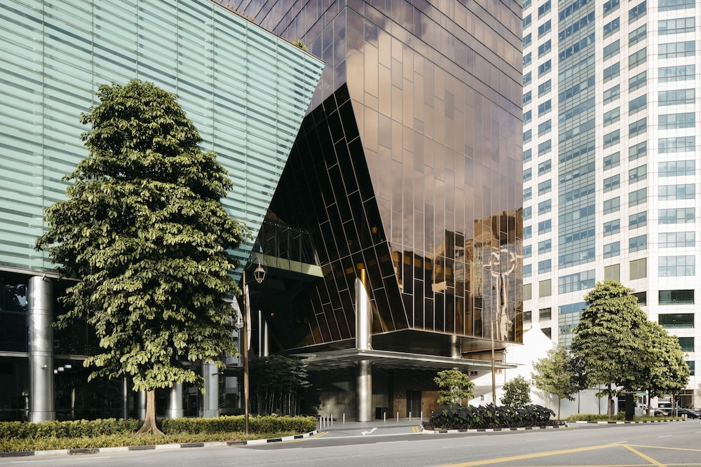 숙박 시설 입구