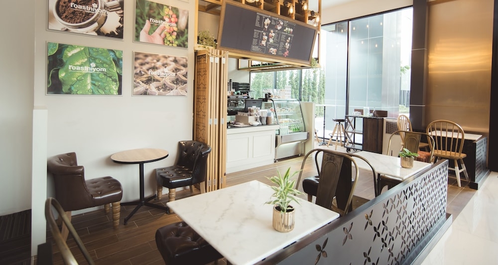 로비 좌석 공간