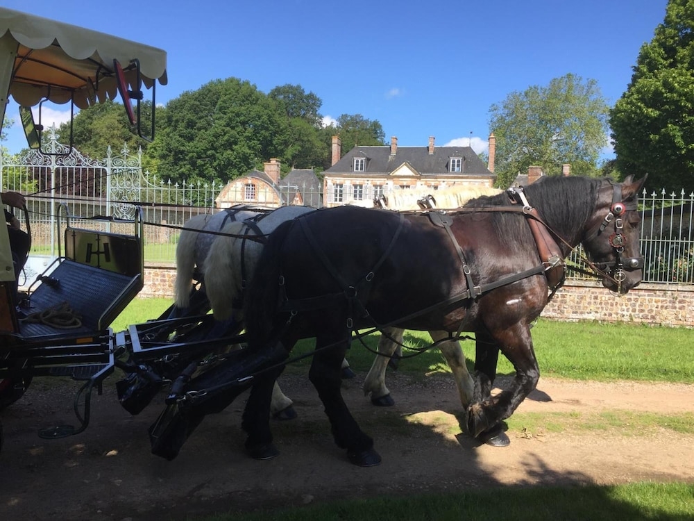숙박 시설 구내