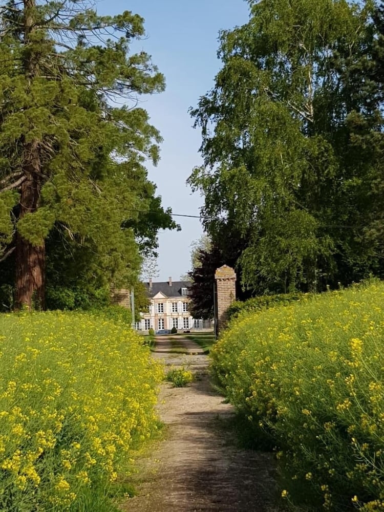 숙박 시설 구내
