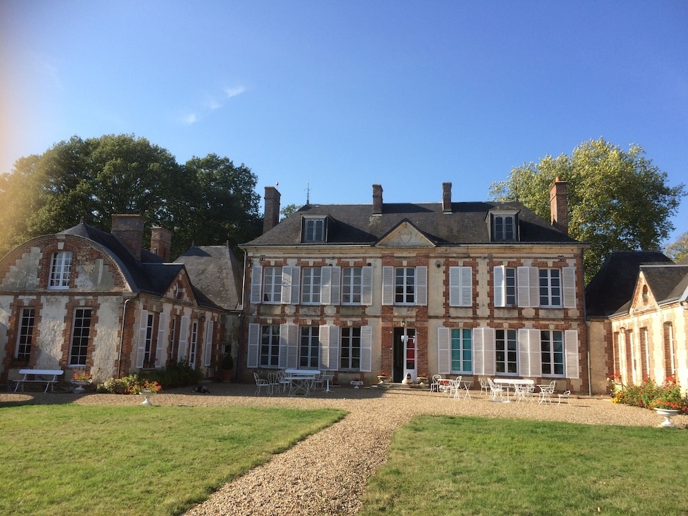 숙박 시설 정면