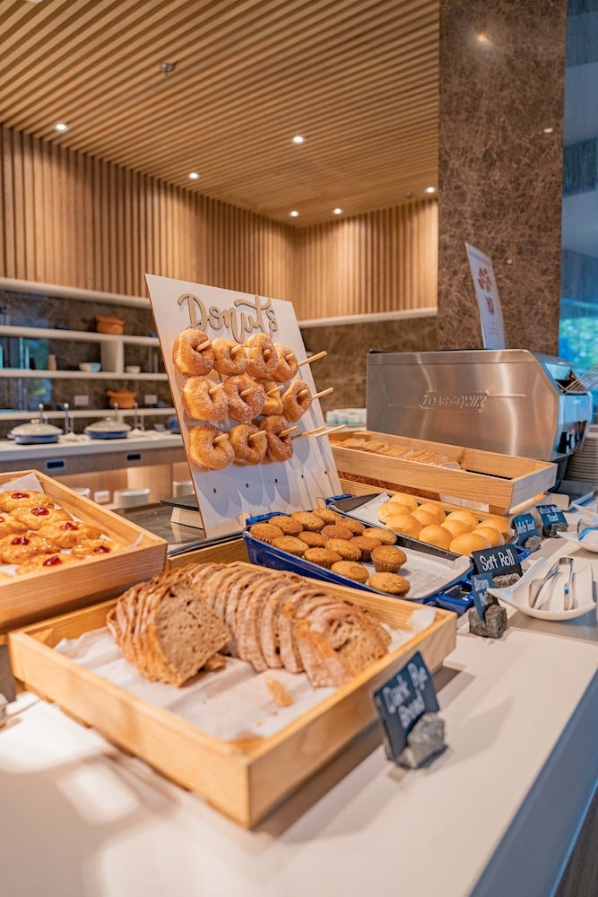 뷔페 아침 식사